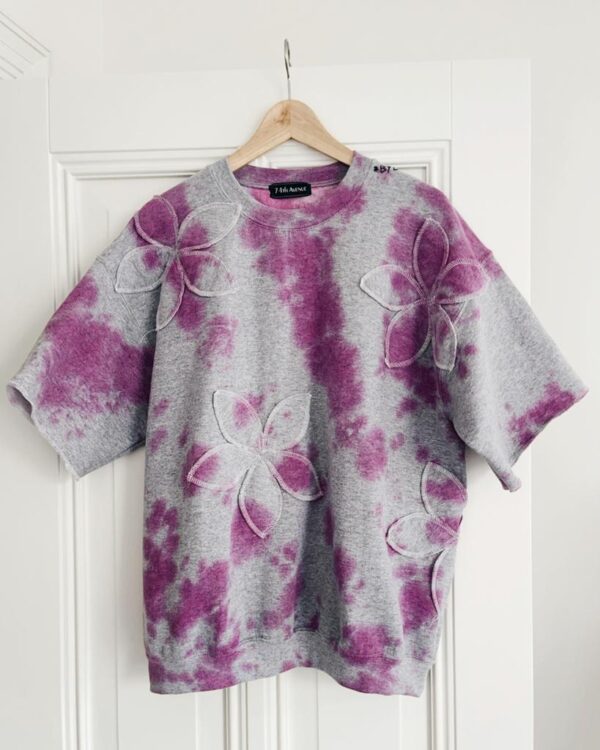 3D Tie-D Flower sweater - Image 2