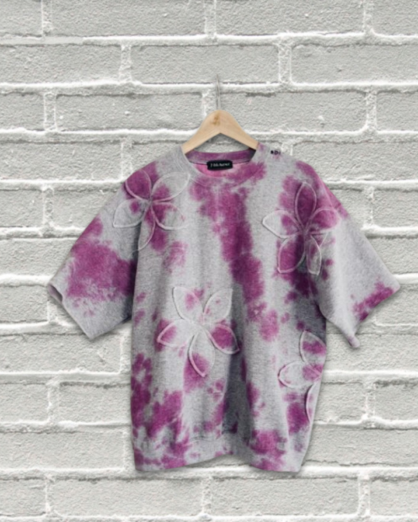 3D Tie-D Flower sweater