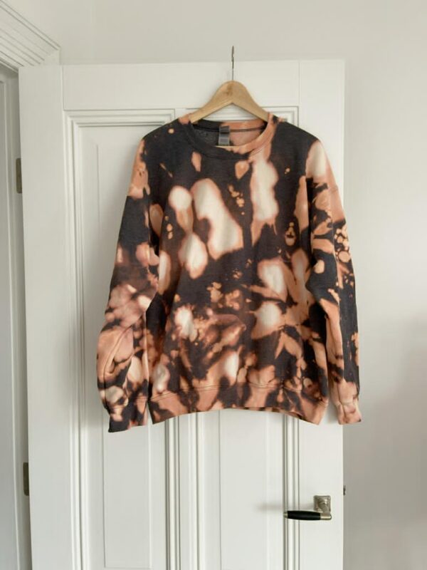 Tie-D Sweater Grey-Pink-Orange - Image 2