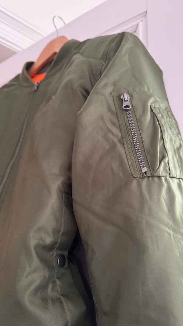 Amazing Bomber - Image 3