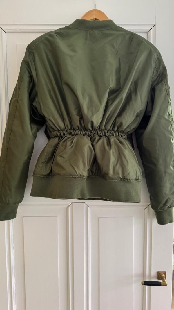 Amazing Bomber - Image 6