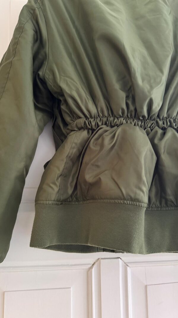 Amazing Bomber - Image 7
