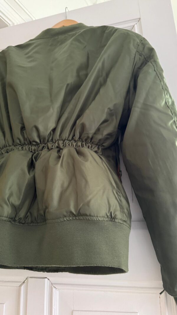 Amazing Bomber - Image 8